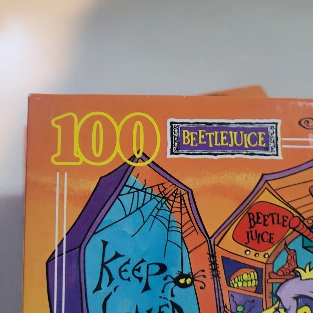 VTG 1990 Beetlejuice 100 Piece Jigsaw Puzzle Complete